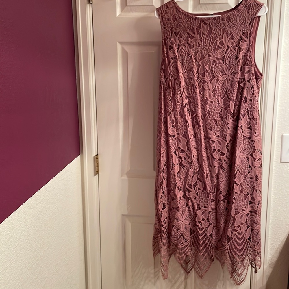 Women’s Mauve Lace Dress Size 18